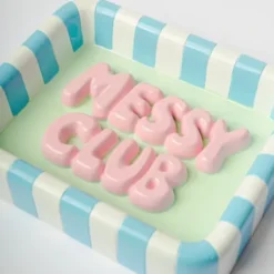 Ablageschale eckig mit Schriftzug "Messy Club" für kleine Utensilien