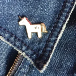 Ansteck-Pin Einhorn