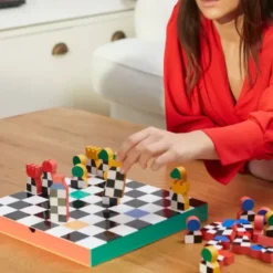 Brettspiel HEY CHESS - Schachspiel bunt
