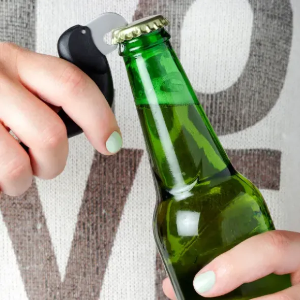 Flaschenöffner BEERDY mit Magnethalterung