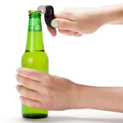 Flaschenöffner BEERDY mit Magnethalterung