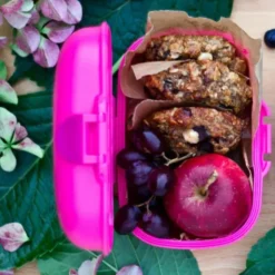 Kinderlunchbox grün 600 ml mit wechselbaren Tiermotiven