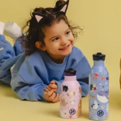 Kindertrinkflasche 0,5 l mit Meerestiere Motiv – blaue Edelstahlflasche mit Sporttrinkverschluss und Strohhalm