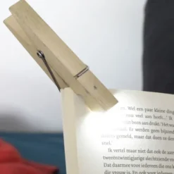 Leselicht / Wäscheklammerlicht aus Holz