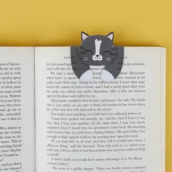 Lesezeichen Katze magnetisch auf Geschenkkarte, grau-getigerte Katze KITTY