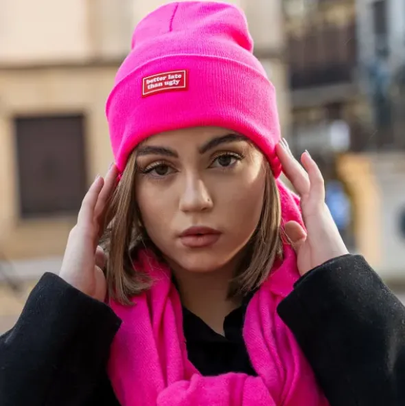 Mütze pink - better late than ugly