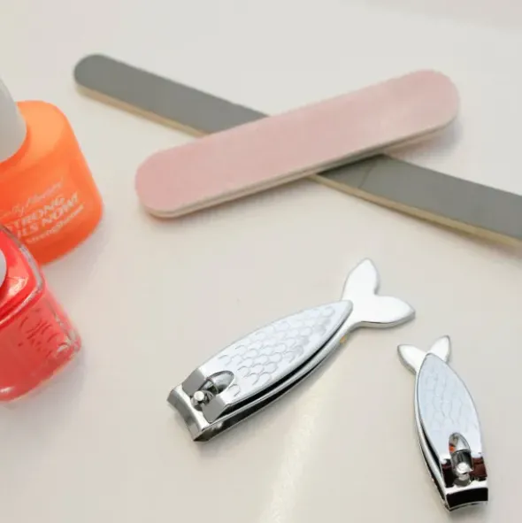 Nagelzwicker LARGE & LITTLE FISH - 2 Nagelknipser Fische