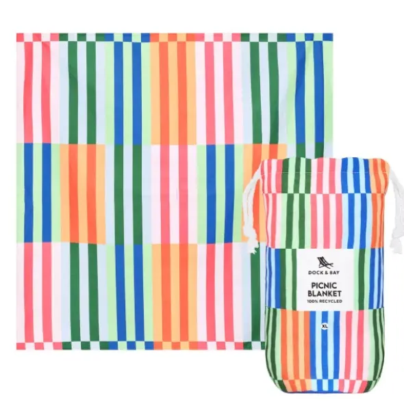 Picknick- und Stranddecke XL 240 x 170 cm mit Beutel – schnelltrocknend & leicht, bunt gestreift