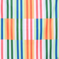 Picknick- und Stranddecke XL 240 x 170 cm mit Beutel – schnelltrocknend & leicht, bunt gestreift