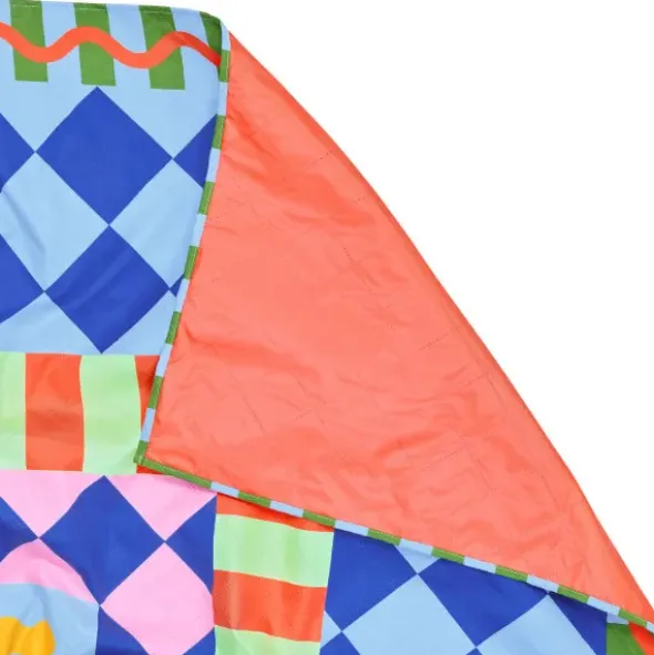 Picknick- und Stranddecke XL 240 x 170 cm mit Beutel – schnelltrocknend & leicht, bunt kariert