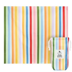 Picknick- und Stranddecke XL 240 x 170 cm mit Beutel – schnelltrocknend & leicht, bunt gestreift