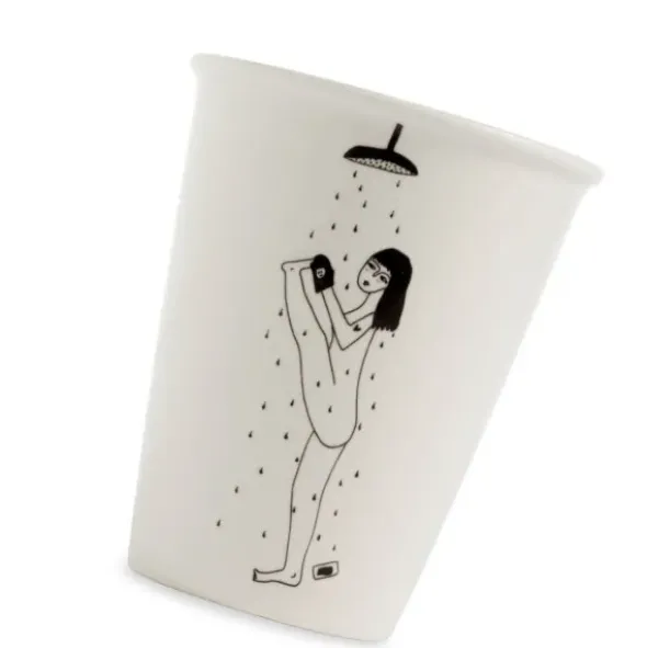 Porzellanbecher weiß - Motiv Yoga-Frau unter Dusche "Yoga in the shower"