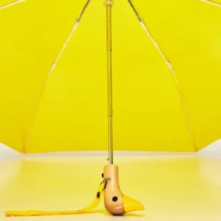 Regenschirm gelb mit Entenkopf Griff aus Holz - Original Duckhead Taschenschirm