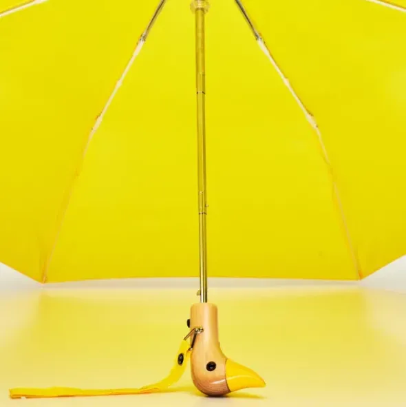 Regenschirm gelb mit Entenkopf Griff aus Holz - Original Duckhead Taschenschirm