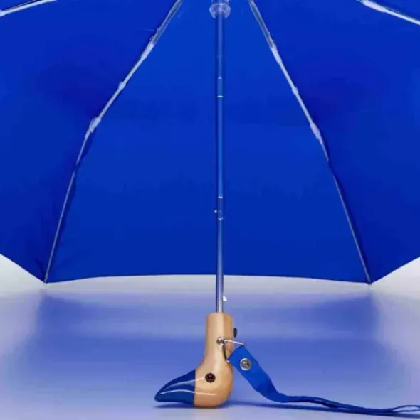 Regenschirm mit Entenkopf Griff aus Holz dunkelblau - Original Duckhead Taschenschirm
