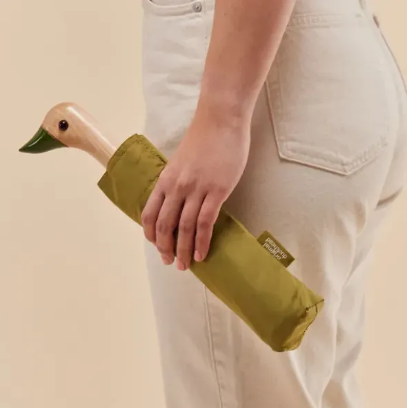 Regenschirm mit Entenkopf Griff aus Holz grün - Original Duckhead Taschenschirm