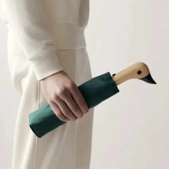 Regenschirm mit Entenkopf Griff aus Holz grün - Original Duckhead Taschenschirm