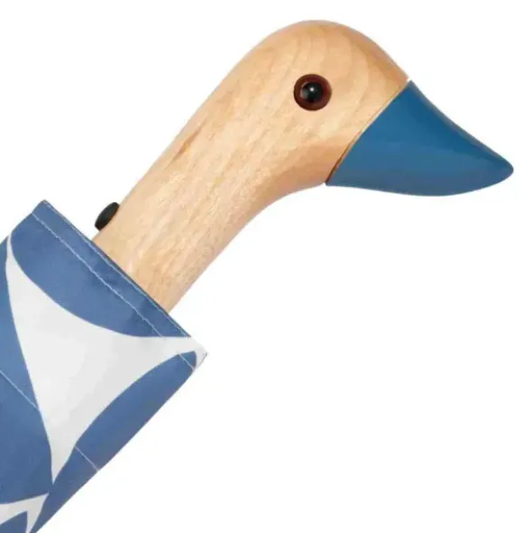 Regenschirm mit Entenkopf Griff aus Holz hellblau weiß gemustert - Original Duckhead Taschenschirm