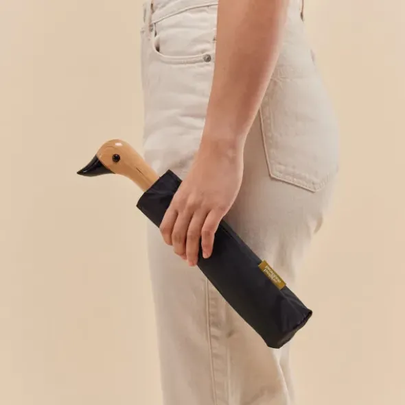 Regenschirm schwarz mit Entenkopf Griff aus Holz - Original Duckhead Taschenschirm
