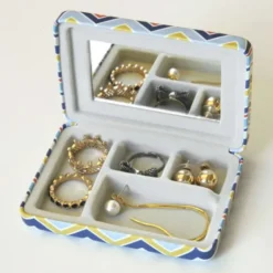 Schmucketui - Mini Schmuckbox bunt, gestreift zigzag