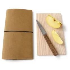Schneidebrett / Brotzeitbrett klein mit Etui braun - Holzbrett Wandern & Outdoor