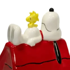 Snoopy auf roter Hundehütte mit Woodstock – Peanuts Dekofigur
