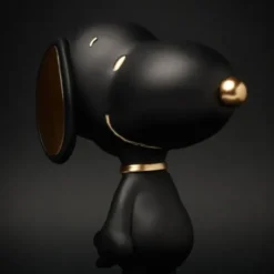Snoopy Figur 12 cm, stehend schwarz – Peanuts Dekofigur