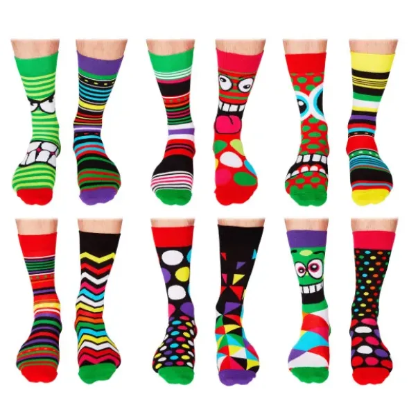 Socken-Adventskalender Christmas - 12 bunte Einzelsocken für Männer Gr. 39 - 46