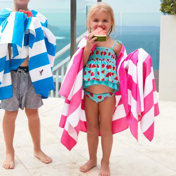 Strand- und Badetuch pink-weiß gestreift - XL Handtuch 200 x 90 cm mit Beutel, schnelltrocknend & leicht