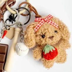 Taschenanhänger Teddy Bär & Schokolade – Anhänger mit Charms und Kordeln