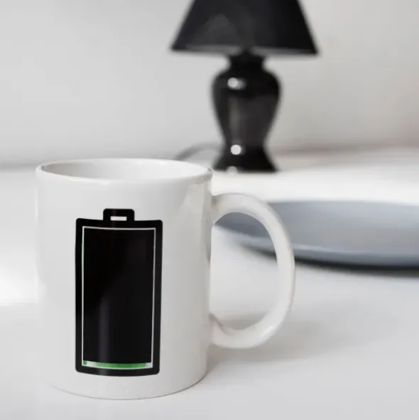 Tasse mit Batterie Wechselmotiv - Morph Mug BATTERY - Wärmeeffekt