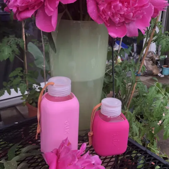Trinkflasche Glas/Silikonhülle 0,37 l - glam pink