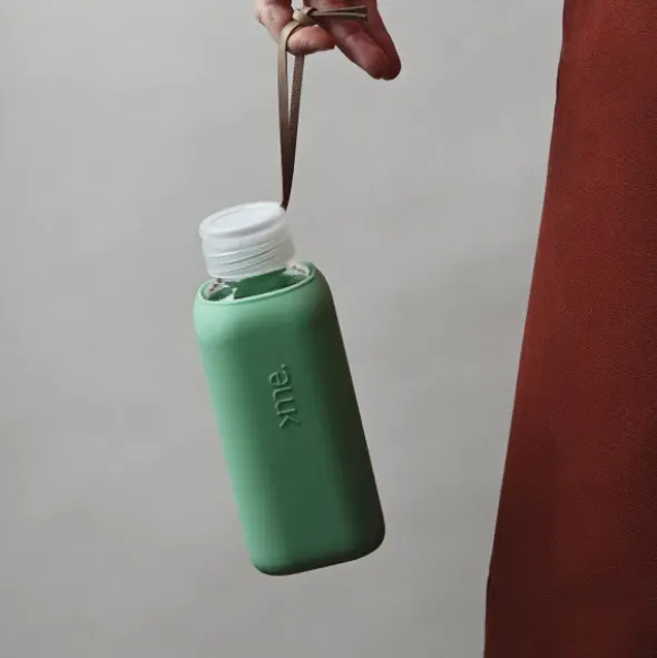 Trinkflasche Glas/Silikonhülle 0,6 l, mint green (mintgrün)