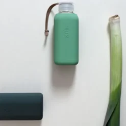 Trinkflasche Glas/Silikonhülle 0,6 l, mint green (mintgrün)