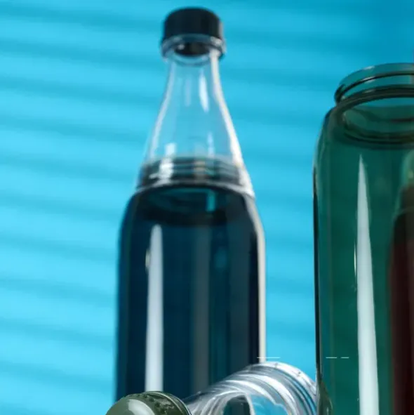 Trinkflasche 700 ml blau Kunststoff mit Schraubverschluss + 2 Öffnungen