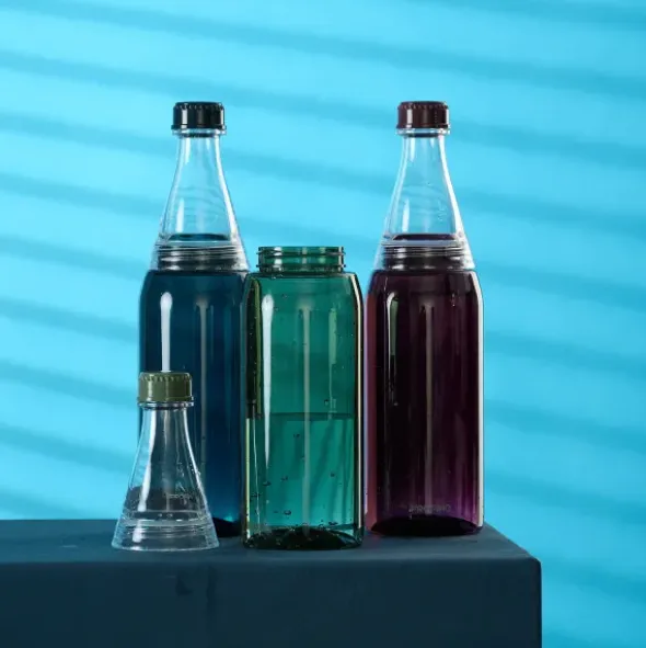 Trinkflasche 700 ml blau Kunststoff mit Schraubverschluss + 2 Öffnungen