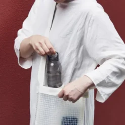 Trinkflasche WATERBOTTLE 300 ml mit Tragegriff, grau