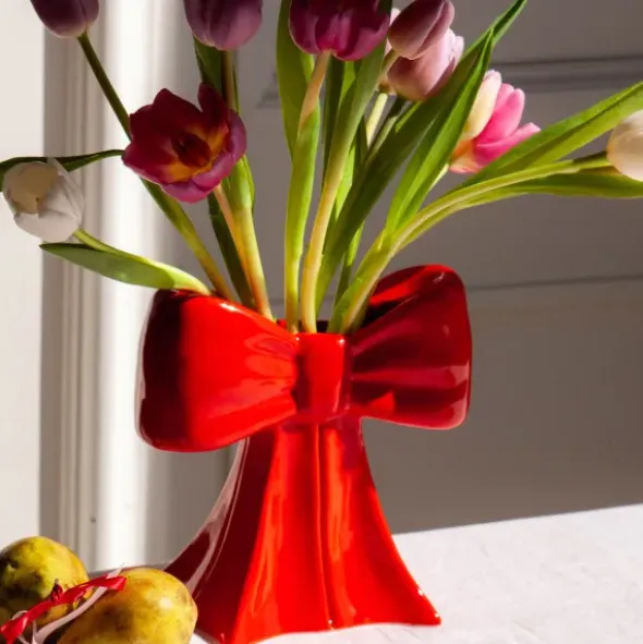 Vase in Schleifenform rot 20 cm – Keramik Blumenvase
