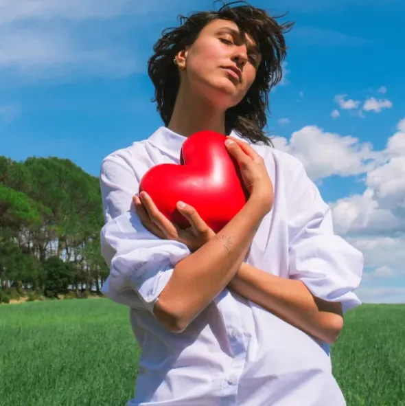 Vase Love - Herzvase aus roter Keramik
