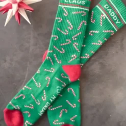 Weihnachtssocken Daddy Claus, grün mit Zuckerstangen Gr. 43-46