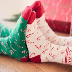 Weihnachtssocken Mommy Claus, weiß mit Zuckerstangen Gr. 40-43